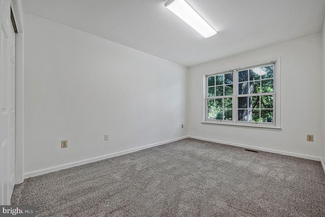 9506 48TH AVE, College Park, MD 20740