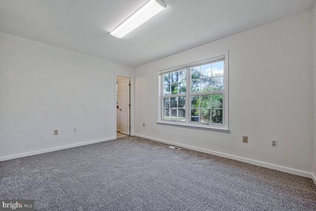 9506 48TH AVE, College Park, MD 20740