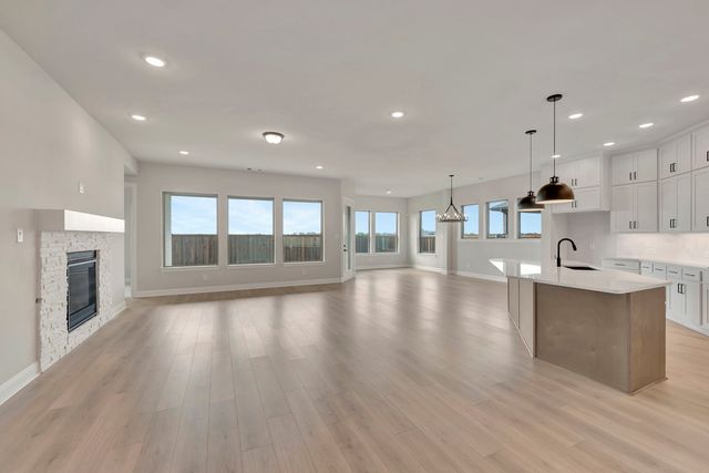741 Shinnery Oak Way, Waxahachie, TX 75165