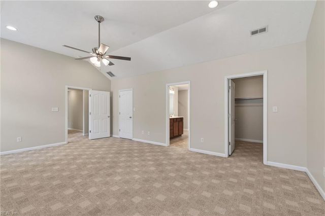 9 Bruins WAY, Hampton, VA 23666