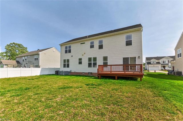 9 Bruins WAY, Hampton, VA 23666