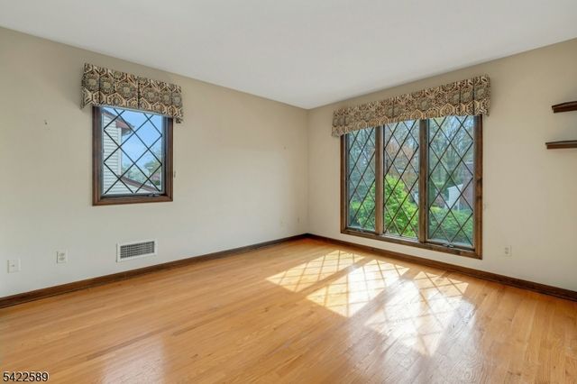 34 Connecticut St, Cranford Twp., NJ 07016