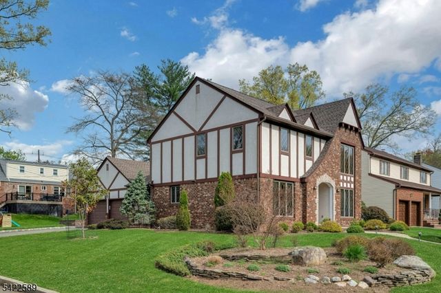 34 Connecticut St, Cranford Twp., NJ 07016