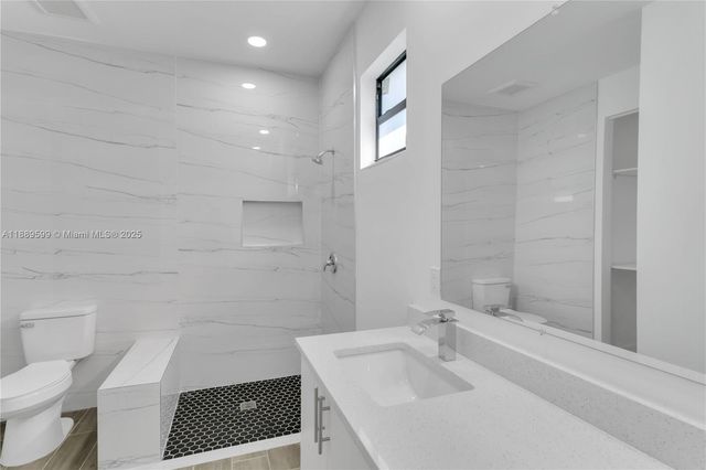 14059 Barbet Ln, Port Charlotte, FL 33981