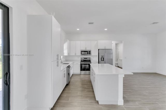 14059 Barbet Ln, Port Charlotte, FL 33981