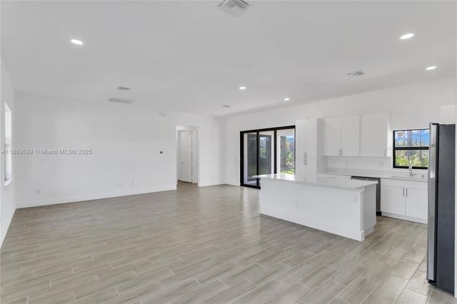 14059 Barbet Ln, Port Charlotte, FL 33981