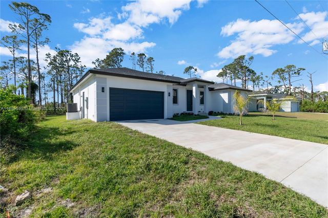 14059 Barbet Ln, Port Charlotte, FL 33981