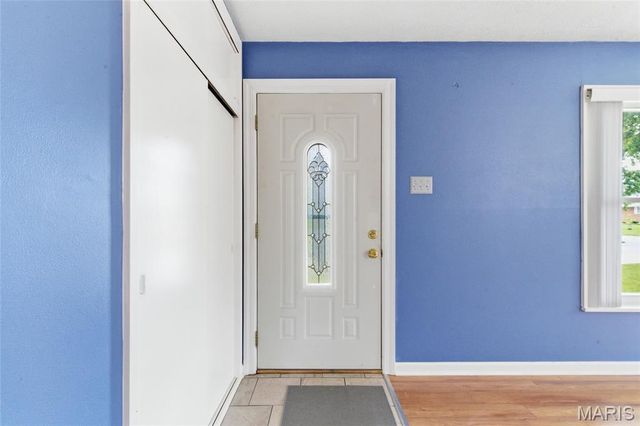 8309 Julia Drive, Affton, MO 63123