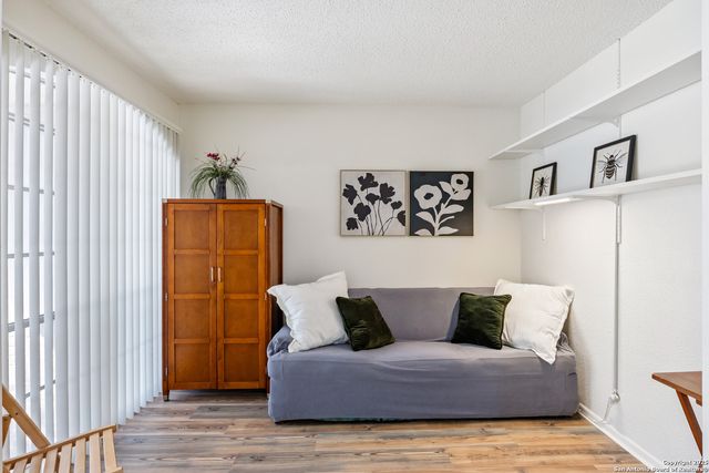 1819 Babcock Rd Apt 204, San Antonio, TX 78229