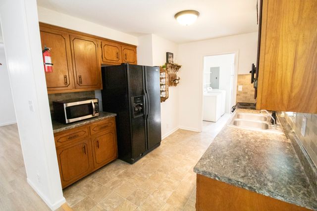 905 Cal Ct, Clarksville, TN 37042