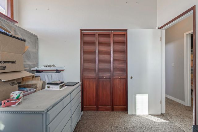 499 SE 8th Street, Madras, OR 97741