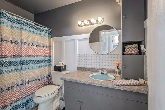 499 SE 8th Street, Madras, OR 97741