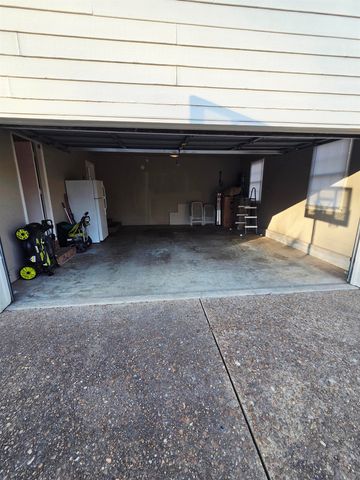 2095 NEWFIELDS CV, Germantown, TN 38139