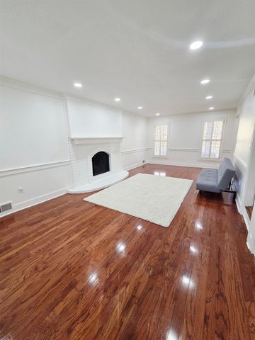 2095 NEWFIELDS CV, Germantown, TN 38139