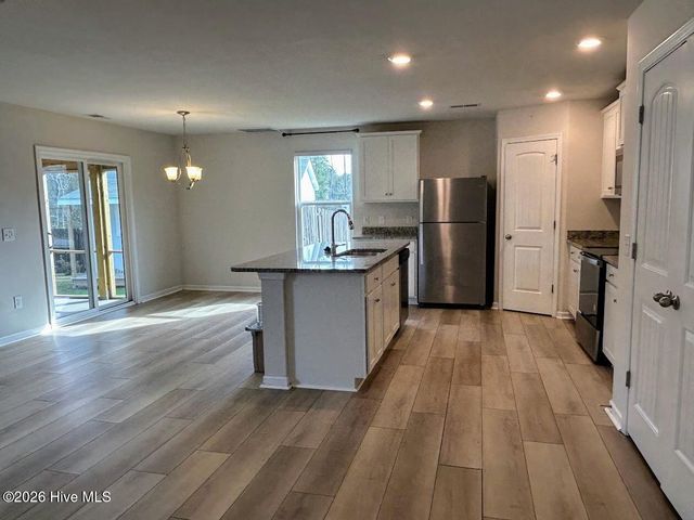 424 Poppleton Drive, Hampstead, NC 28443