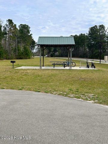 424 Poppleton Drive, Hampstead, NC 28443