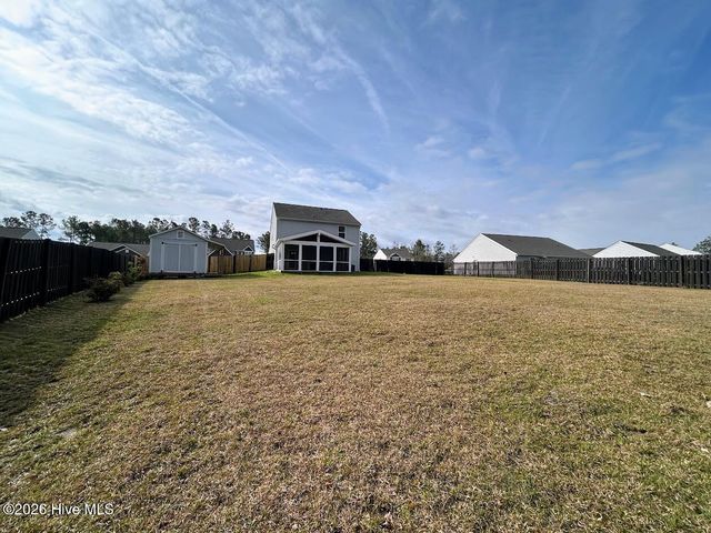 424 Poppleton Drive, Hampstead, NC 28443