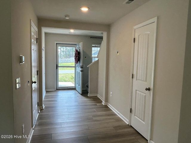 424 Poppleton Drive, Hampstead, NC 28443