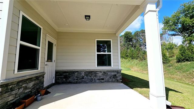 621 Pineberry Court, Grayson, GA 30017