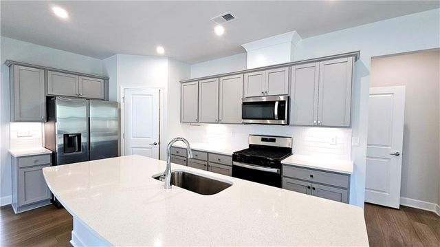 621 Pineberry Court, Grayson, GA 30017