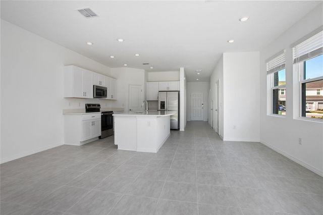 184 RIVER FRONT WAY, Edgewater, FL 32141