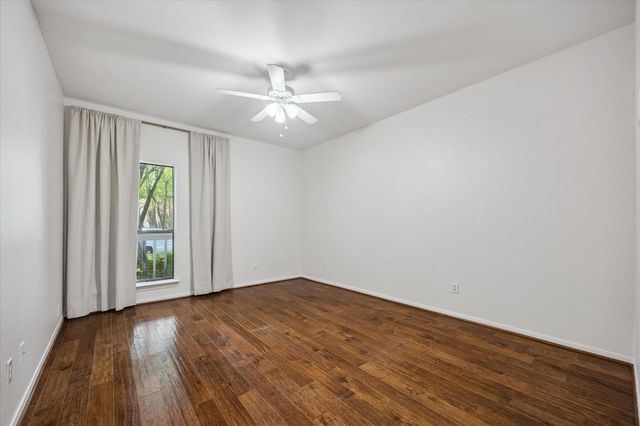 11711 Memorial Drive 47, Houston, TX 77024