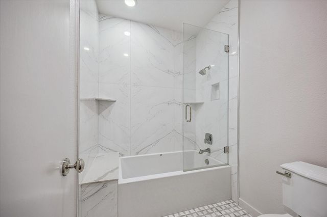 11711 Memorial Drive 47, Houston, TX 77024