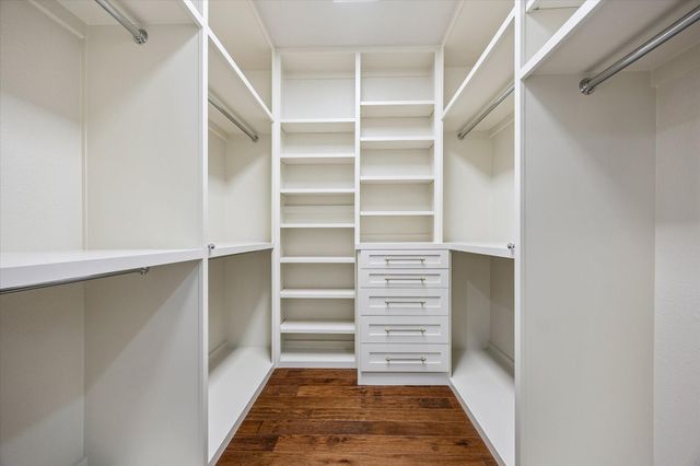 11711 Memorial Drive 47, Houston, TX 77024