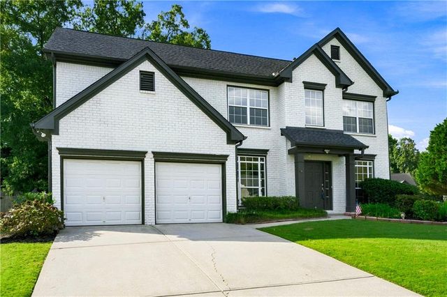 443 Leggett Oaks Lane, Lawrenceville, GA 30043