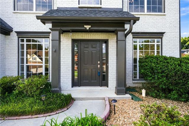 443 Leggett Oaks Lane, Lawrenceville, GA 30043