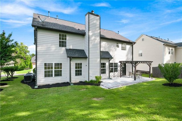 443 Leggett Oaks Lane, Lawrenceville, GA 30043