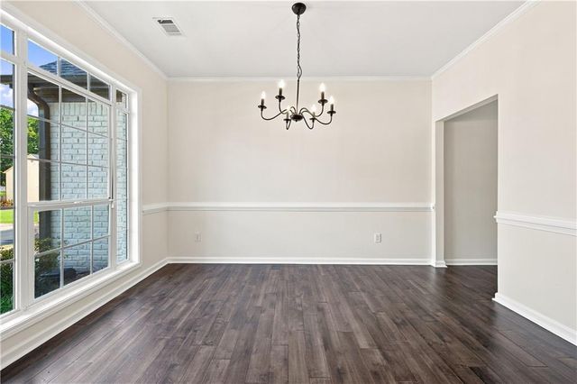 443 Leggett Oaks Lane, Lawrenceville, GA 30043