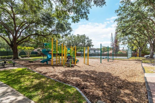 14569 GAINESBOROUGH DRIVE, Orlando, FL 32826