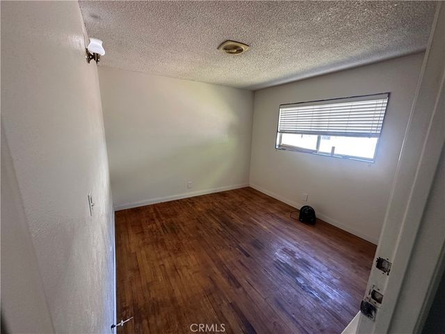 15472 La Salle Lane, Huntington Beach, CA 92647