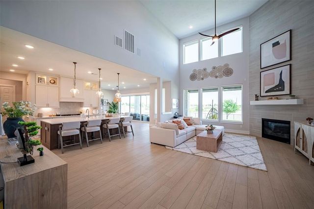 244 Summer Sunrise Drive, Katy, TX 77493