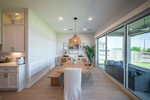 244 Summer Sunrise Drive, Katy, TX 77493