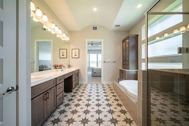 244 Summer Sunrise Drive, Katy, TX 77493