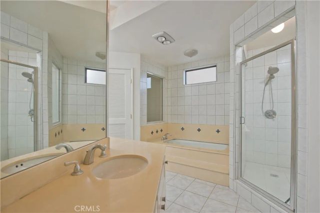 5340 Yarmouth 205, Encino, CA 91316