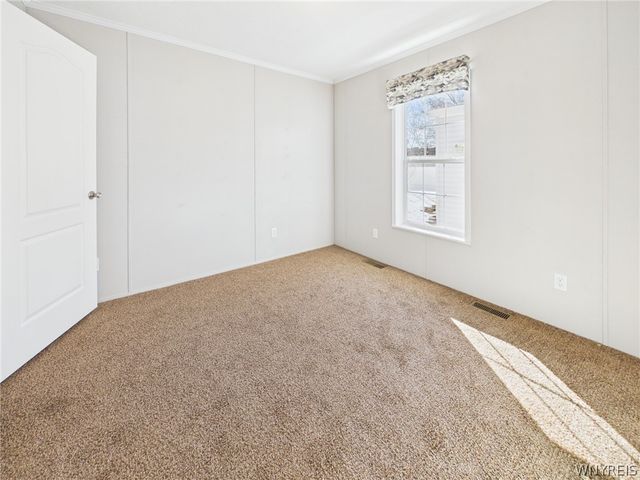 7898 Boston State Road 28, Hamburg, NY 14075