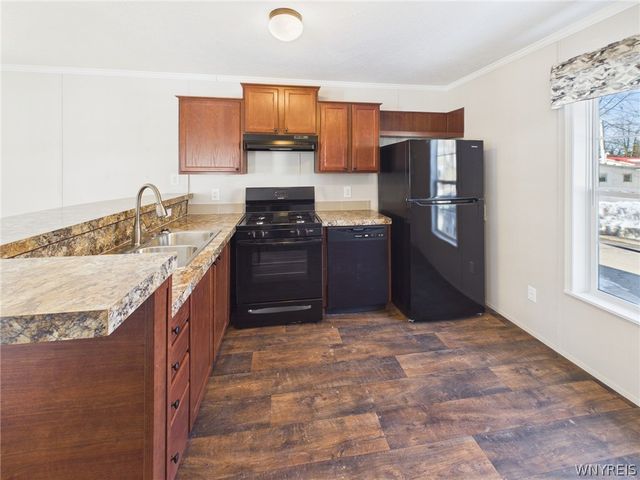 7898 Boston State Road 28, Hamburg, NY 14075