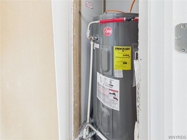 7898 Boston State Road 28, Hamburg, NY 14075