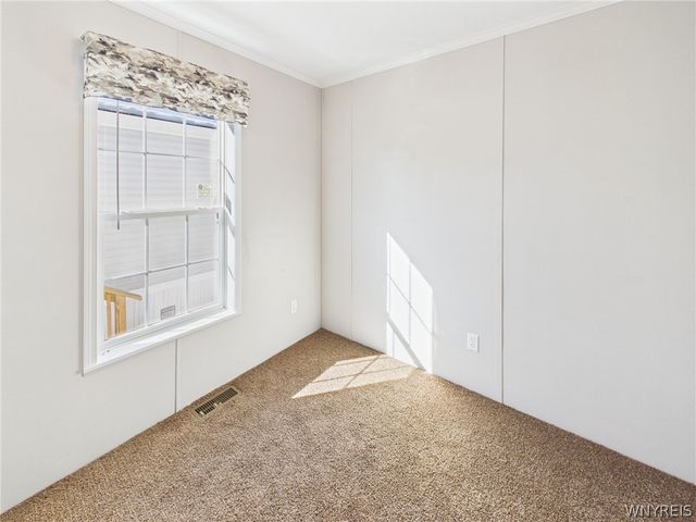 7898 Boston State Road 28, Hamburg, NY 14075