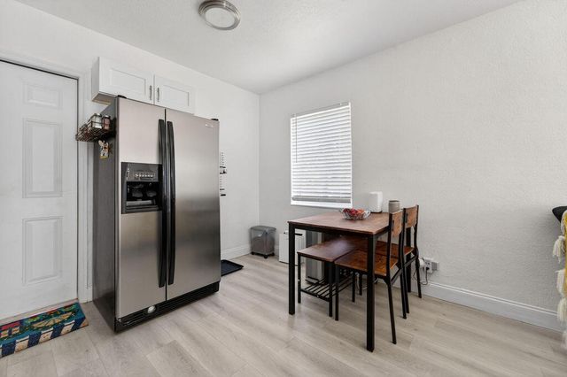 5909 Pinewood Avenue, West Palm Beach, FL 33407
