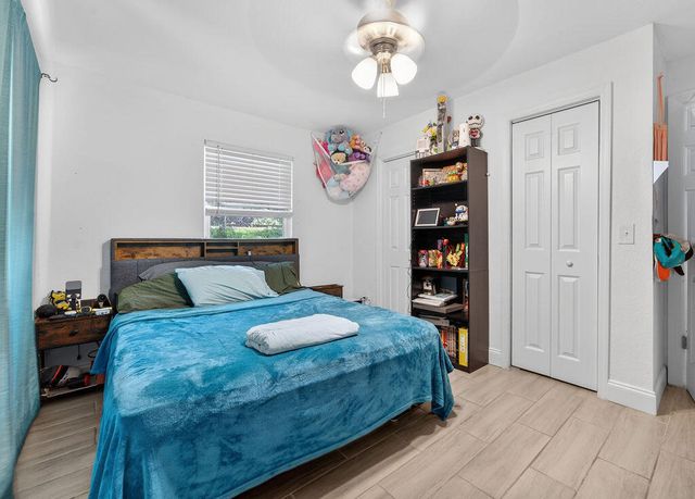 5909 Pinewood Avenue, West Palm Beach, FL 33407
