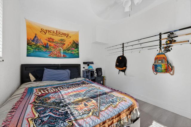 5909 Pinewood Avenue, West Palm Beach, FL 33407