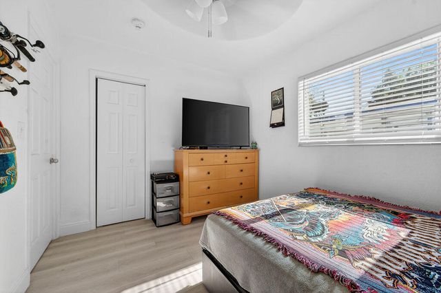 5909 Pinewood Avenue, West Palm Beach, FL 33407