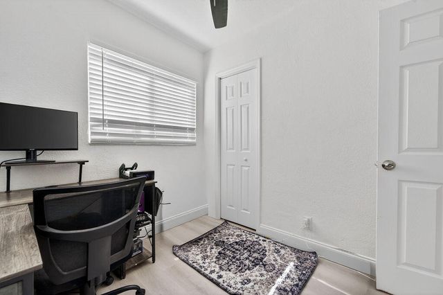 5909 Pinewood Avenue, West Palm Beach, FL 33407