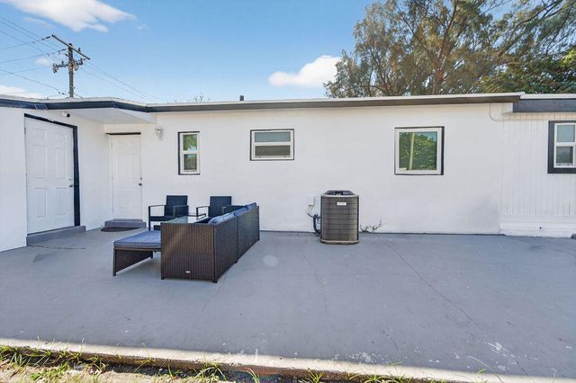 5909 Pinewood Avenue, West Palm Beach, FL 33407