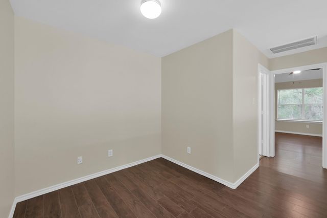 122 N N Camelia Grove Circle, The Woodlands, TX 77382