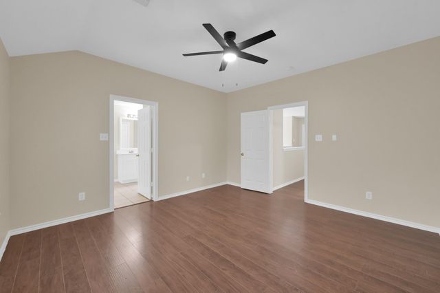 122 N N Camelia Grove Circle, The Woodlands, TX 77382